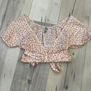 Floral wrap crop top, size XS